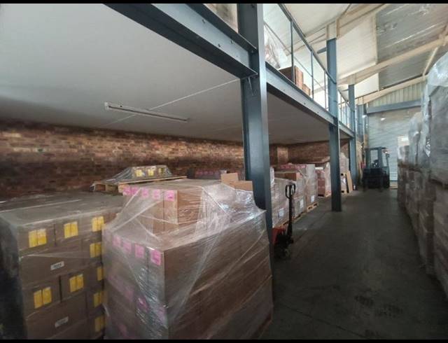 INDUSTRIAL PROPERTY TO RENT IN HALFWAY GARDENS